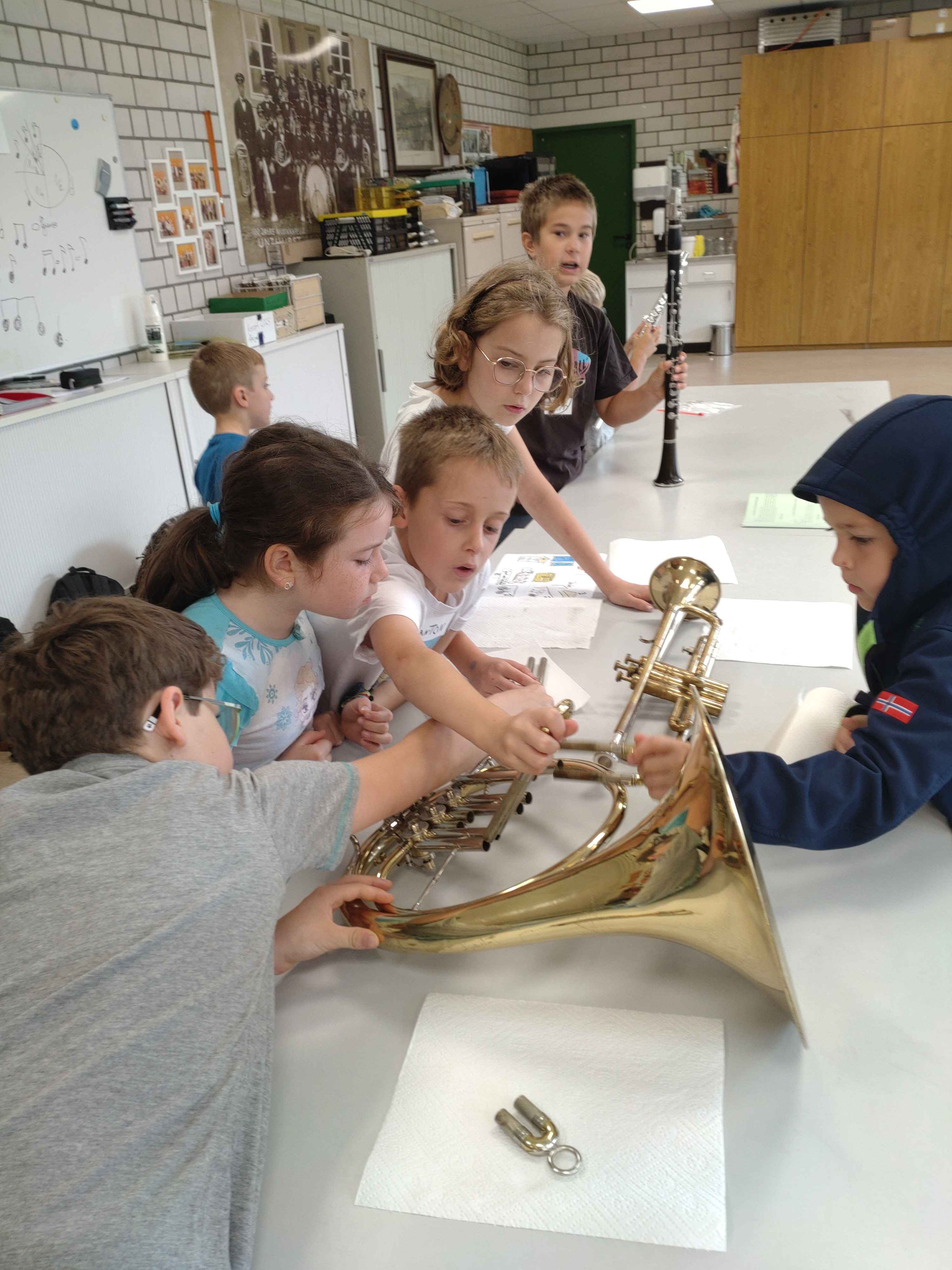 2025-08-28 Kinderferienprogramm-Instrumente